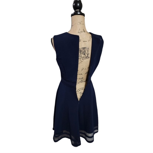 Calvin Klein Navy Blue Fit n Flare Skater Swing Dress Size 4 Small - Picture 2 of 8